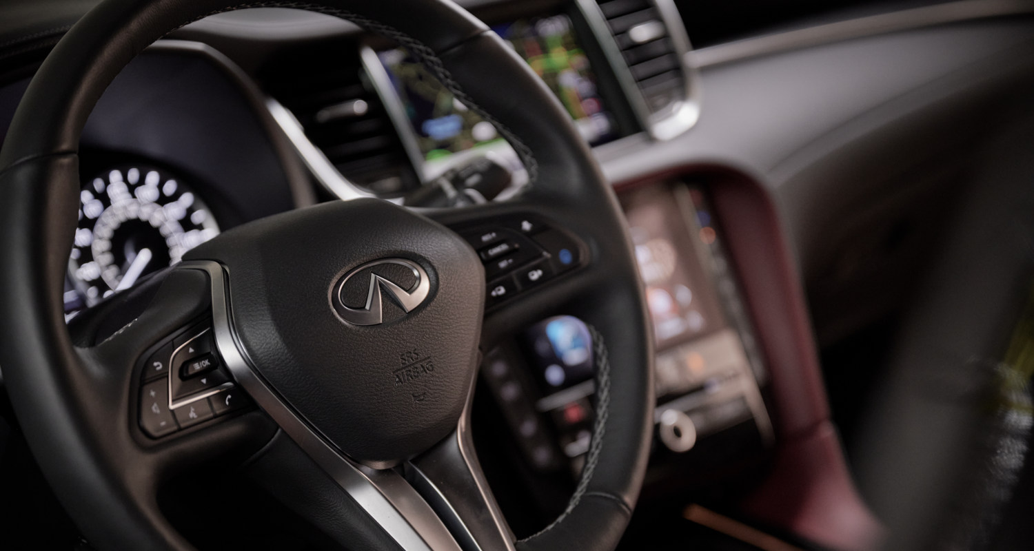 Driver-centric Asymmetrical Cabin Layout | 2022 INFINITI QX55 crossover Reveal