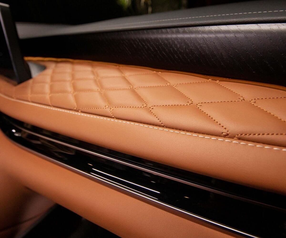 2022 INFINITI QX60 Crossover interior leather details