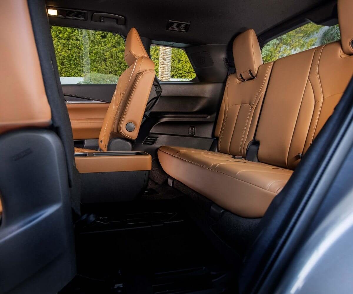 2022 INFINITI QX60 Crossover interior second and third row SUV seating