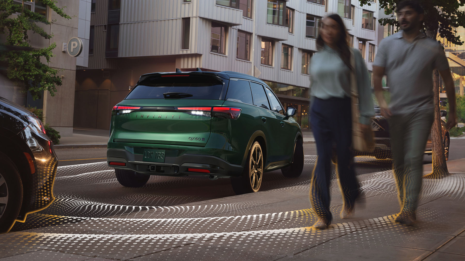Rear of new INFINITI QX60 with 3D Around View Monitor shown via pedestrian detection overlay