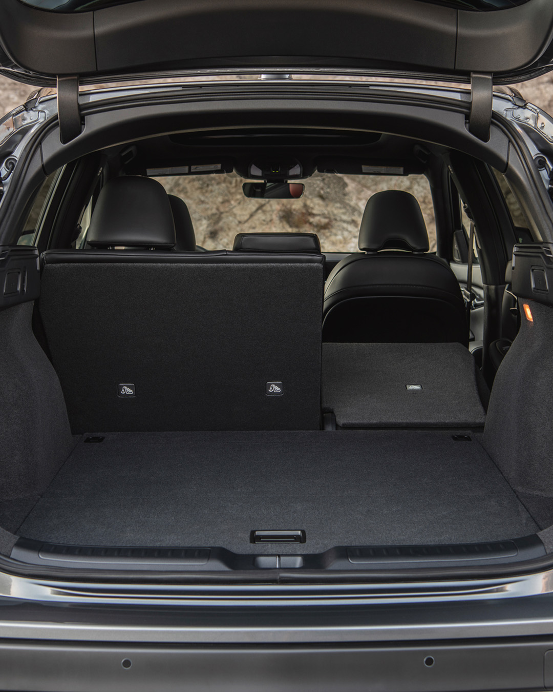 Open view of empty INFINITI QX50 cargo space