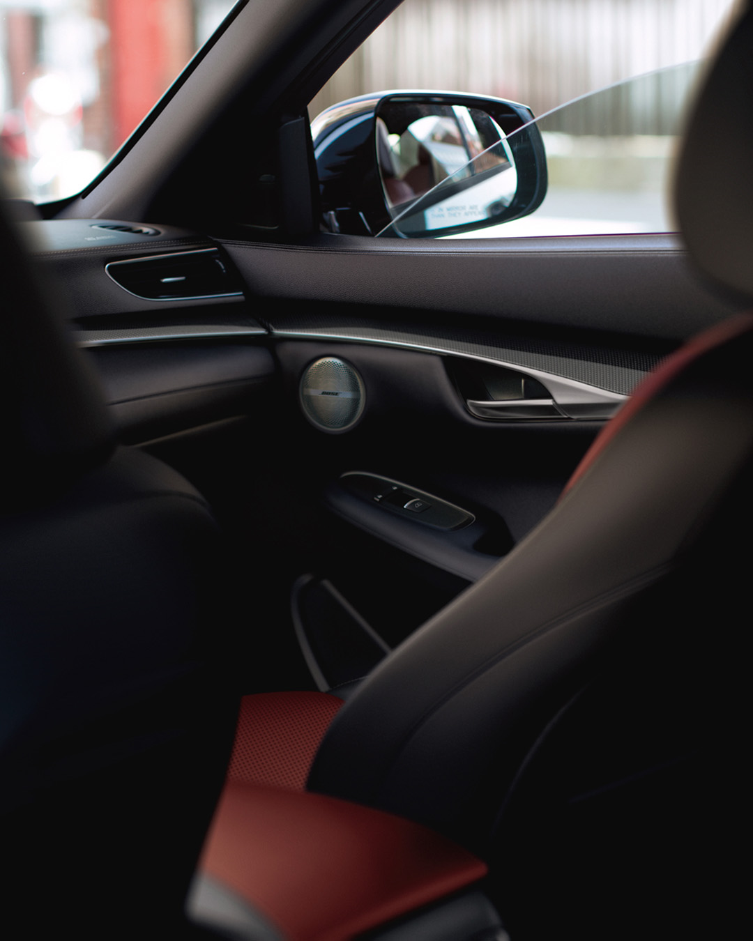 Interior view of INFINITI QX50 zero gravity seat
