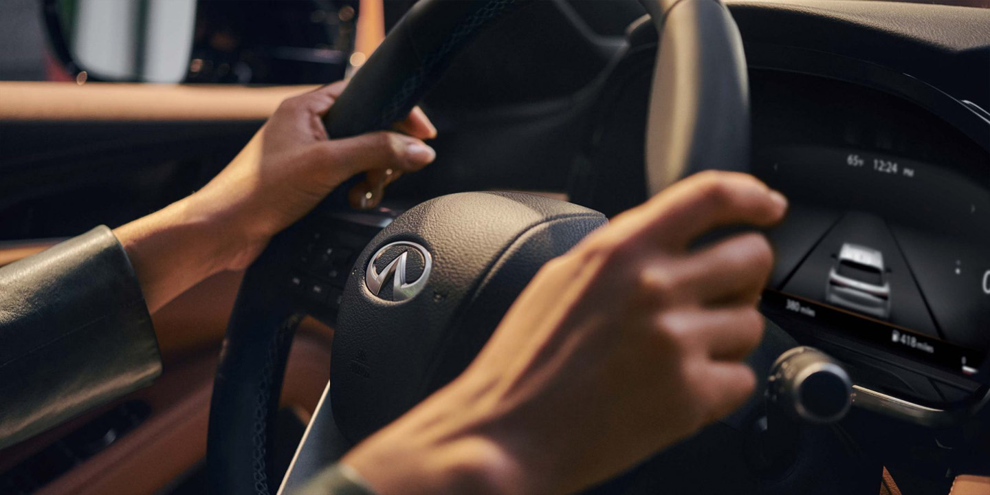 Close up of an INFINITI Steering Wheel