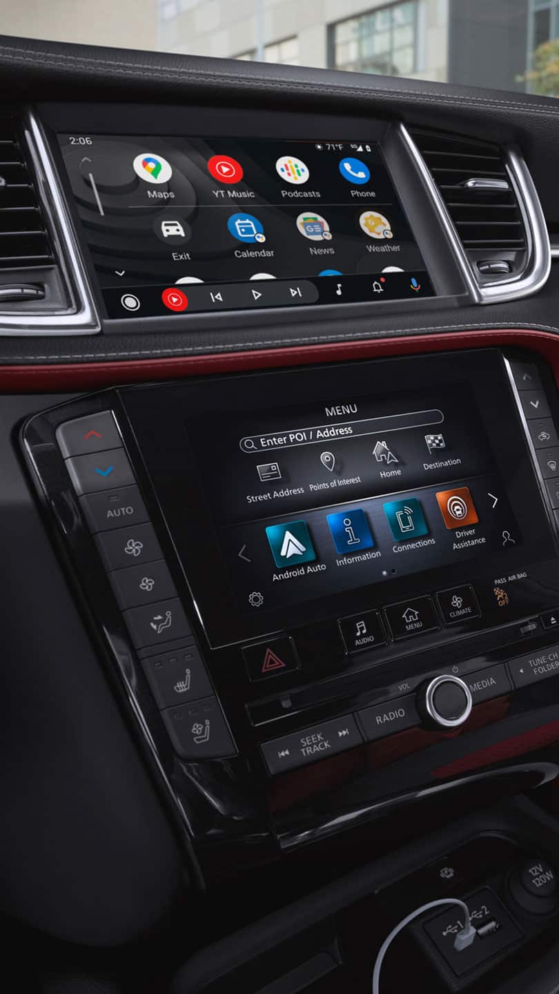 צמד מסכי מגע באינפיניטי QX50