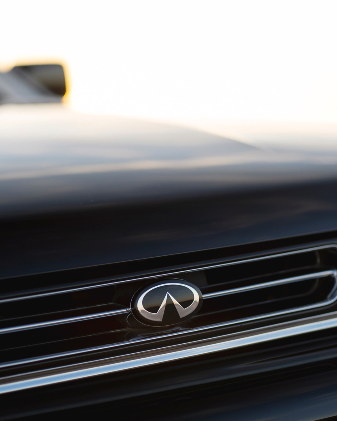 INFINITI car legacy front grille