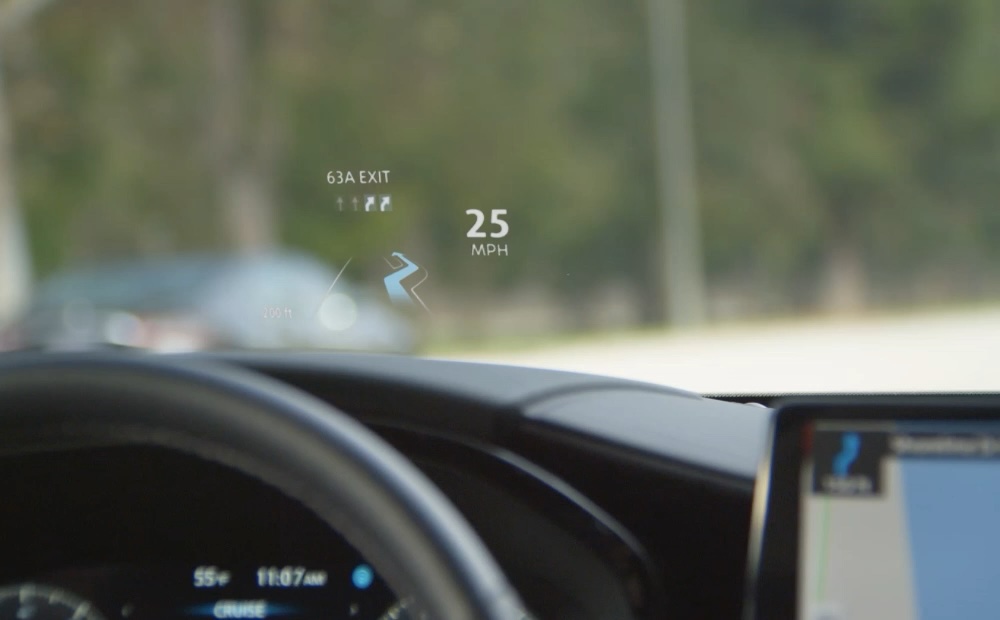 Video of INFINITI's head-up display showing driving information directly on the windshield