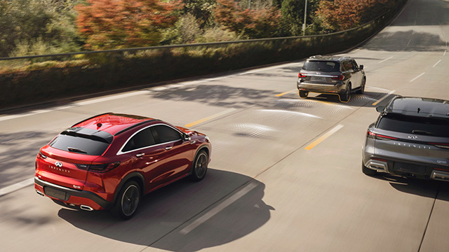 Predictive Forward Collision Warning system in an INFINITI car monitoring vehicles ahead for sudden braking