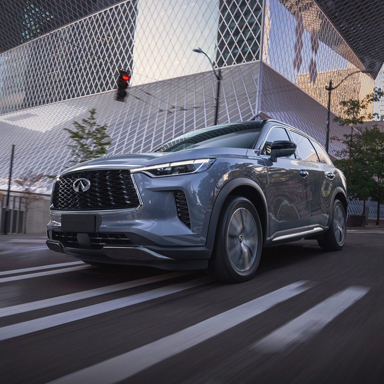 INFINITI vehicle showcasing world-first engine technologies with variable compression turbo