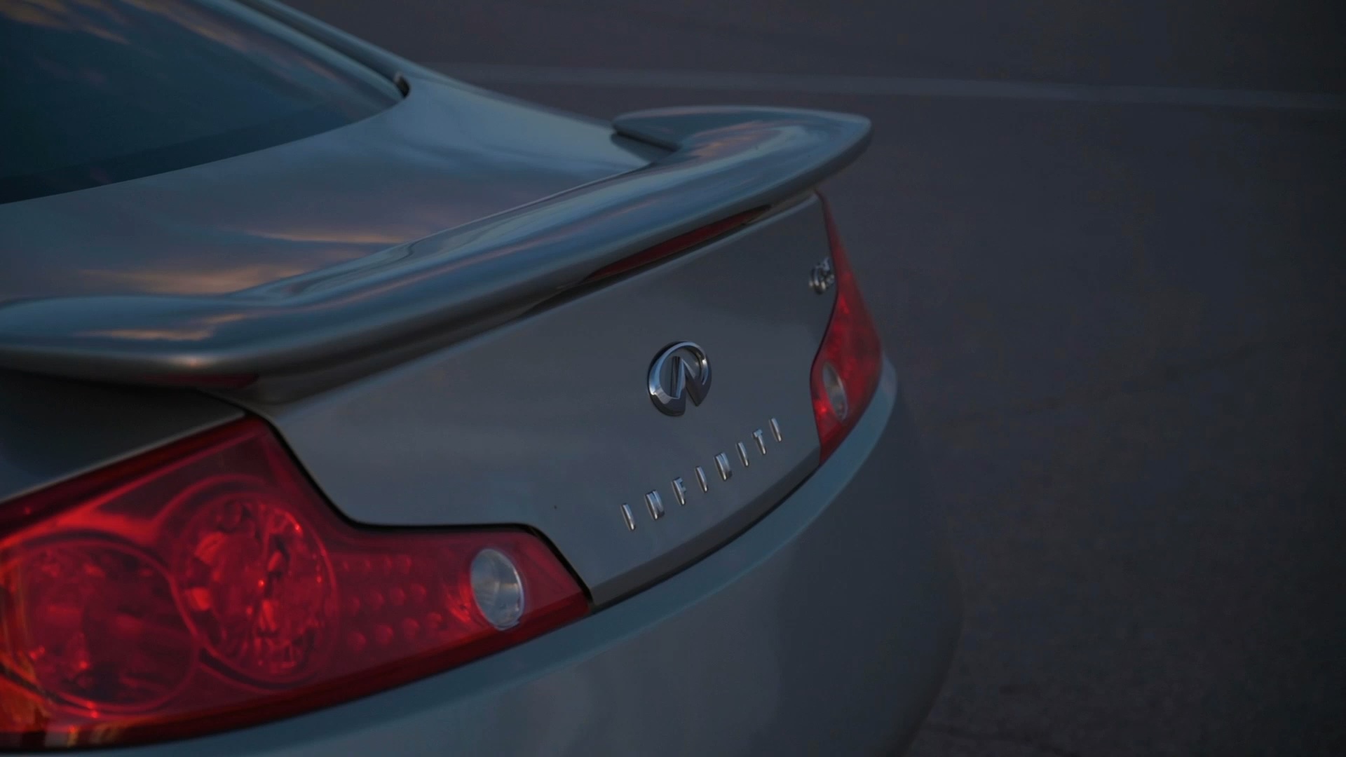 INFINITI legacy G35 luxury sport coupe hero video 