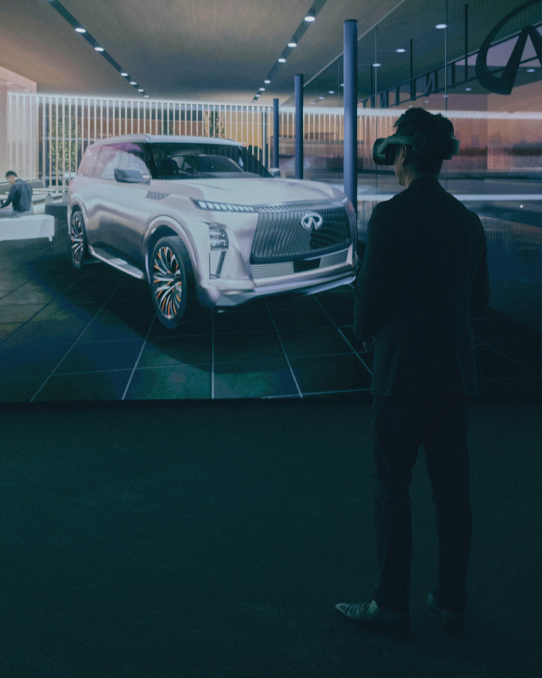 INFINITI QX80 in virtual showroom