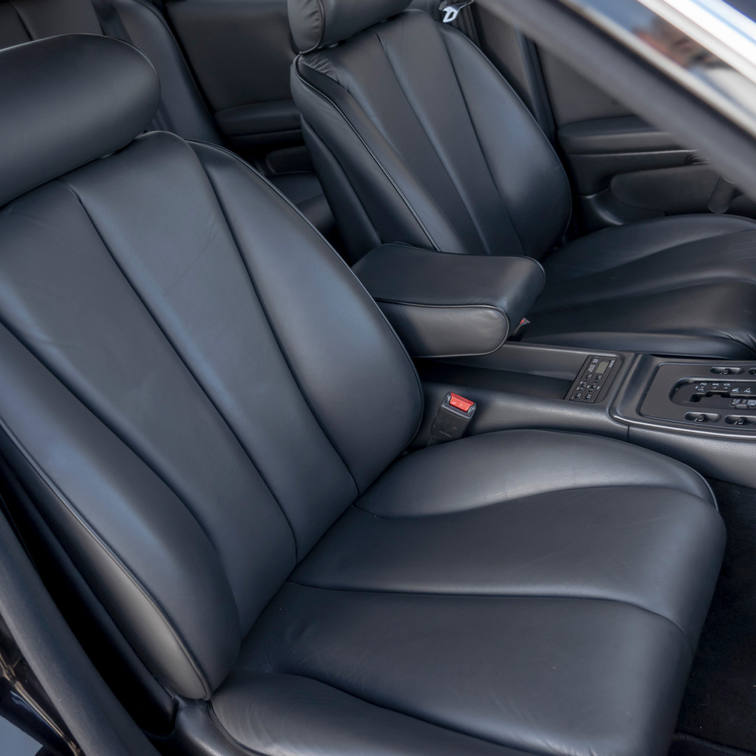 INFINITI Q45 Luxury Sedan supple leather seats